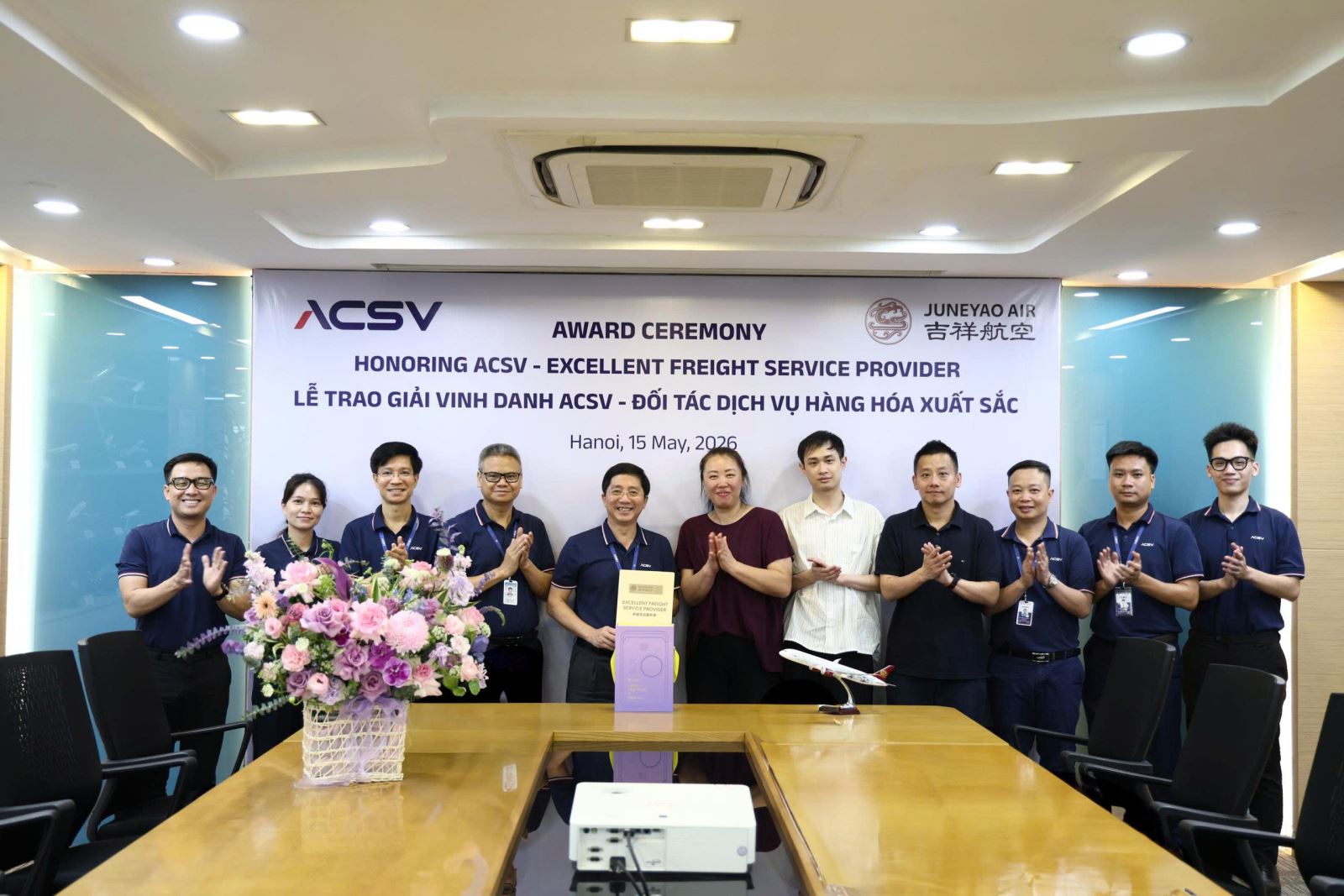 ACSV NHẬN CHỨNG CHỈ ĐỐI TÁC PHỤC VỤ HÀNG HÓA XUẤT SẮC TỪ HÃNG HÀNG ...